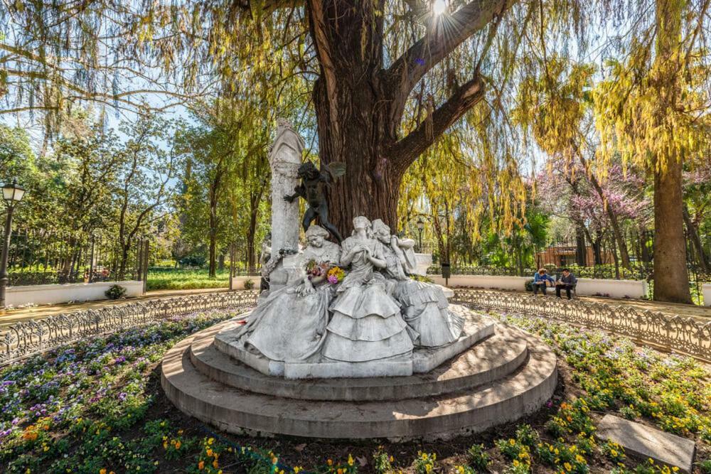 Las Cruzadas Melia-Plaza De Espana Севілья Екстер'єр фото