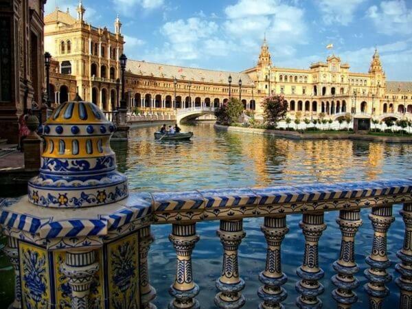 Las Cruzadas Melia-Plaza De Espana Севілья Екстер'єр фото