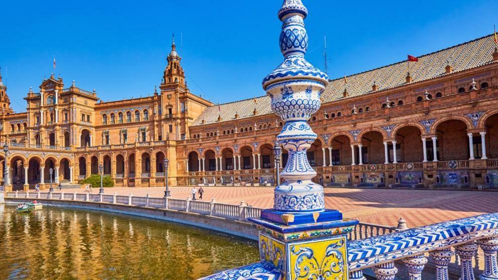 Las Cruzadas Melia-Plaza De Espana Севілья Екстер'єр фото